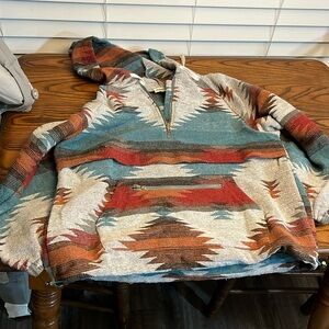 Main Strip Aztec Pullover